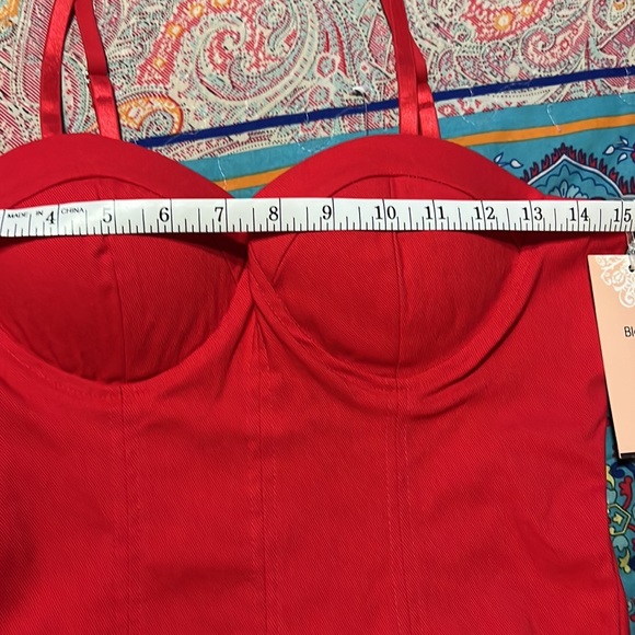 Cute red dress - Picture 5 of 8